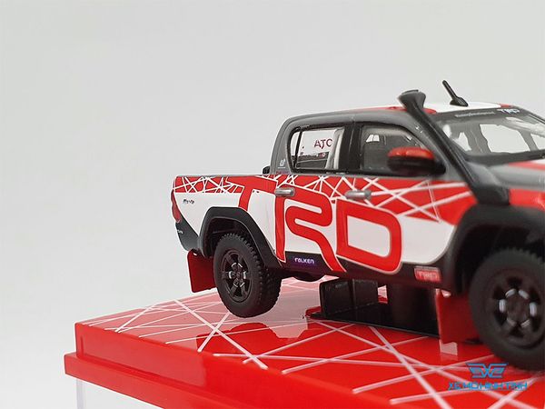 Xe Mô Hình Toyota Hilux AXCR 2016 Show Car 1:64 Tarmac Works ( Trắng Đỏ )