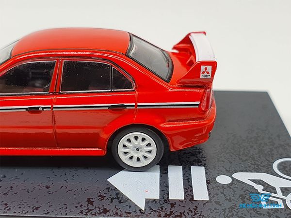 Xe Mô Hình Mitsubishi Lancer Evolution VI Tommi Makinen Edition 1:64 Tarmac Works ( Đỏ )