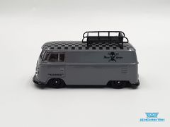 Xe Mô Hình Volkswagen T1 Panel Van Mean Streets 1:64 Schuco & Tarmac ( Xám )