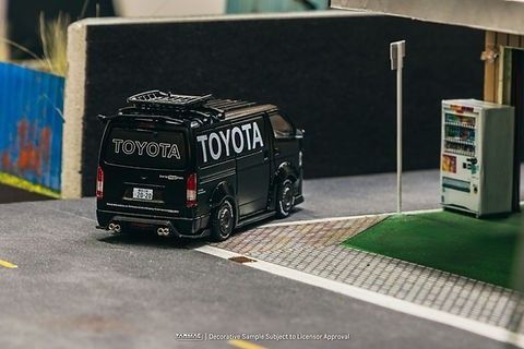 Xe Mô Hình Toyota Hiace Widebody TOYOTA 1:64 Tarmac Works