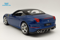 XE MÔ HÌNH FERRARI CALIFORNIA T 1:18 CLOSE TOP BBURAGO (XANH)