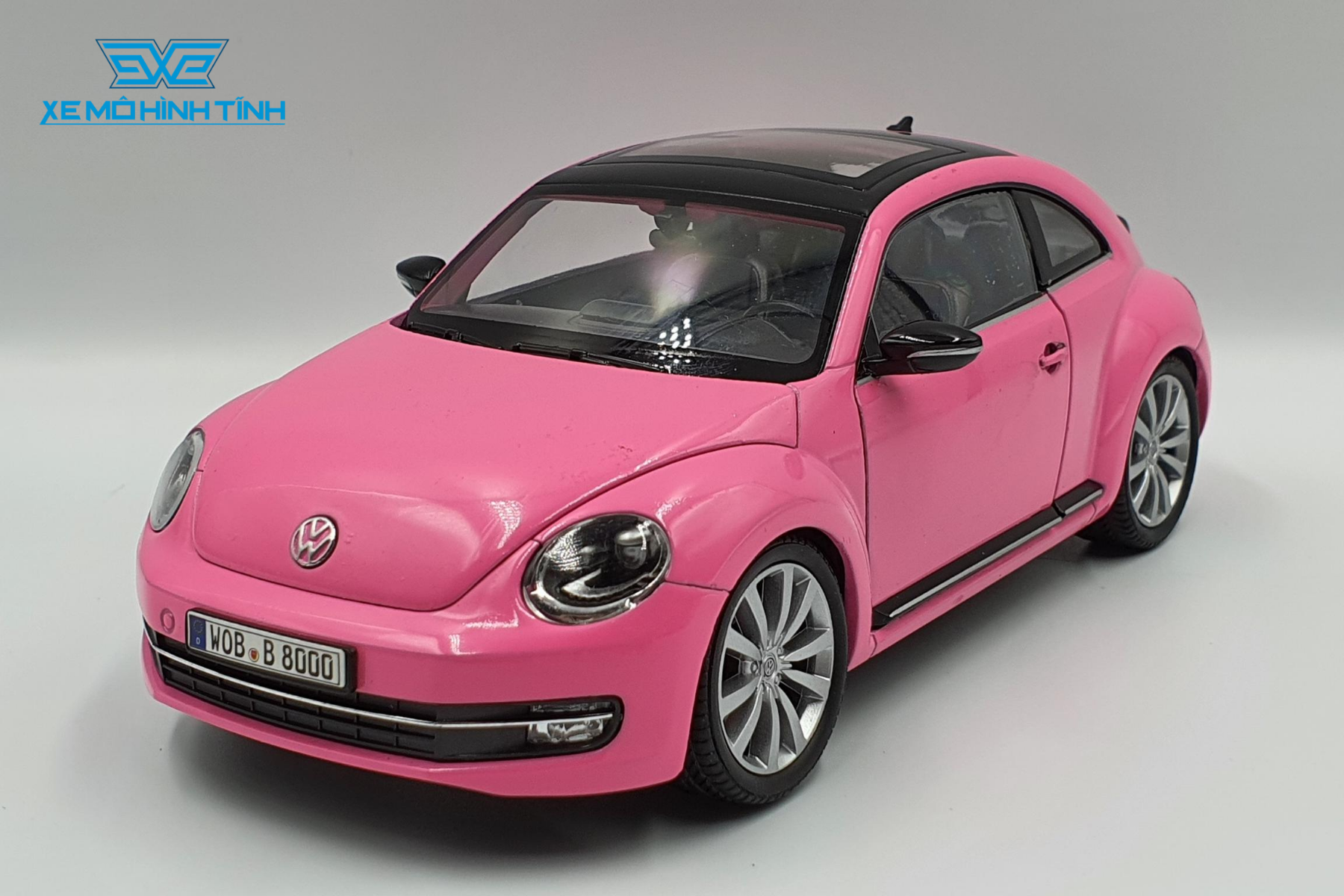 Volkswagen Beetle 13 năm tuổi được rao bán giá 590 triệu nhưng CĐM chỉ để ý  tới bộ lông mi không giống ai