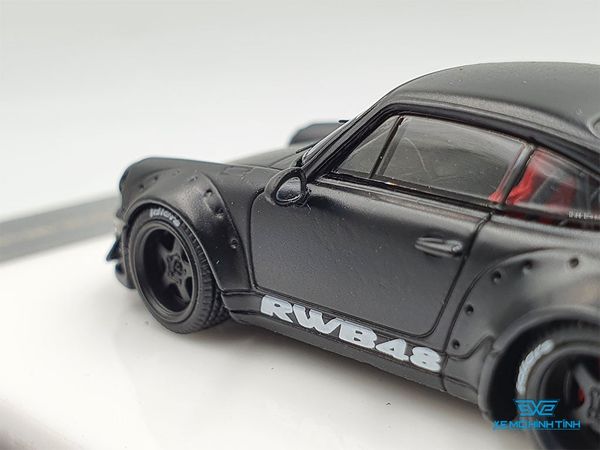 Xe Mô Hình Porsche Rauh-Welt Stella Artois 1:64 Time Micro x Moxtoys ( Đen )