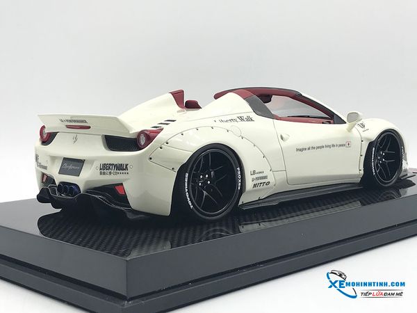 Ferrari 458 LB Roadster Liberty Walk 1:18 (Trắng)