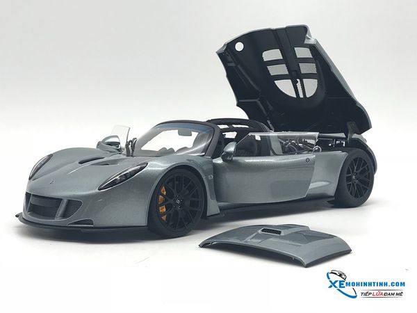 Xe Mô Hình Hennessey Venom Gt Spyder 1:18 Autoart ( Bạc )