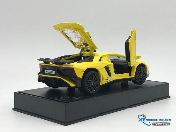 32016 MH MINIAUTO LAMBORGHINI AVENTADOR SV LP750-4 1:32 (HỘP 1C)