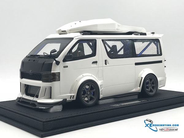 Toyota  Hiace D550 Wide Body Concept Dreamwalker 1:18 (Trắng)