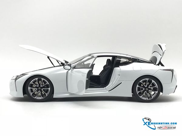 Lexus LC500 Autoart 1:18 (Trắng)