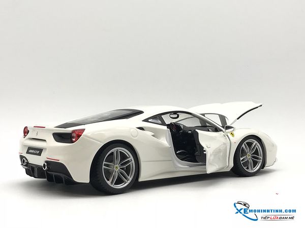 18-16008 MH BBURAGO FERRARI 488 GTB 1:18 (TRẮNG)