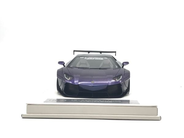 LAMBORGHINI AVENTADOR LB 1:18 JUC (ANDROMEDA)