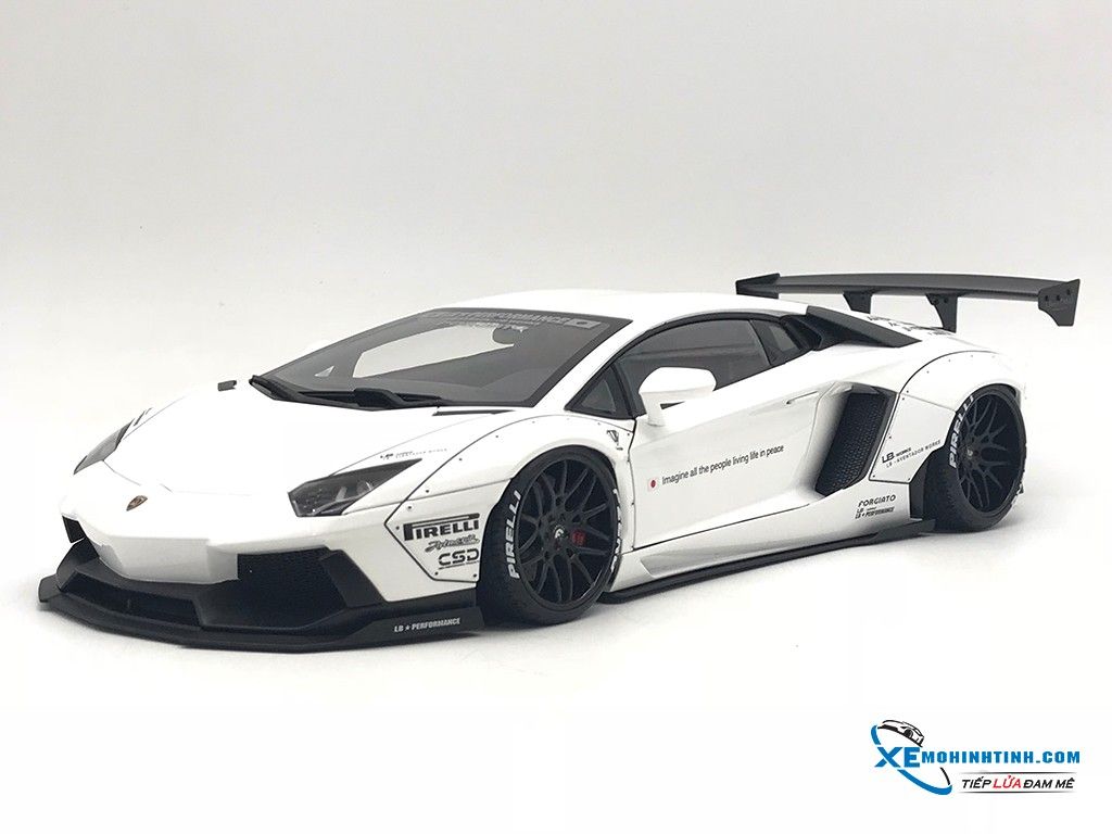 Fuelme 1/18 Liberty Walk Lamborghini Aventador 700 GT Evo – Résine Blanche