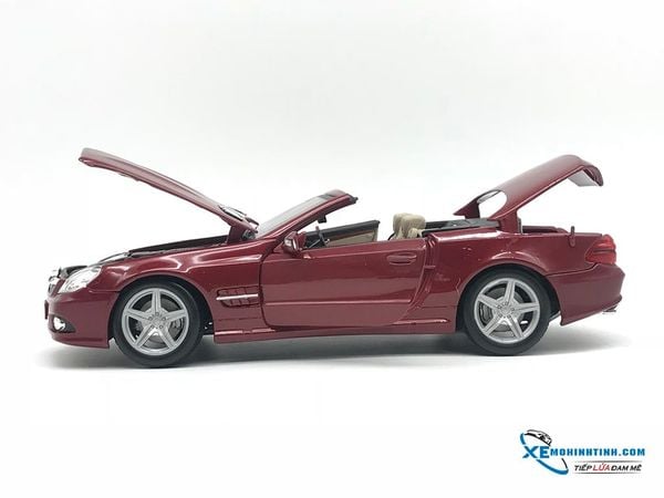 Mercedes-Benz SL 550 1:18 Maisto Đỏ Đô