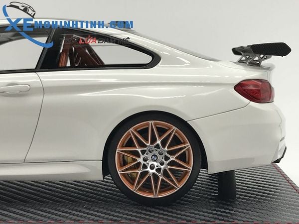 XE MÔ HÌNH BMW M4 GTS (TRẮNG)