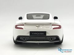 1/18 ASTON MARTIN VANQUISH (GLOSSY WHITE)