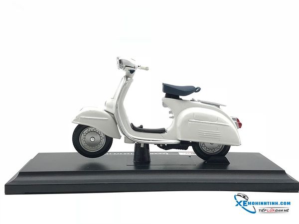 Vespa 150 (1956) 1:18 Maisto Trắng