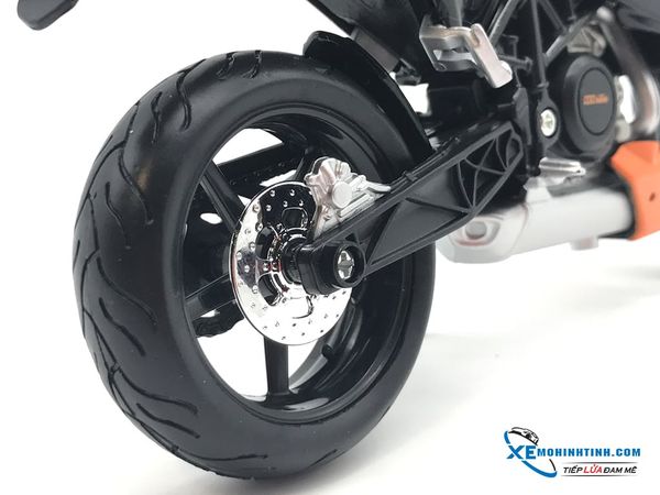 XE MÔ HÌNH KTM 690 DUKE 1:12 MAISTO (CAM)