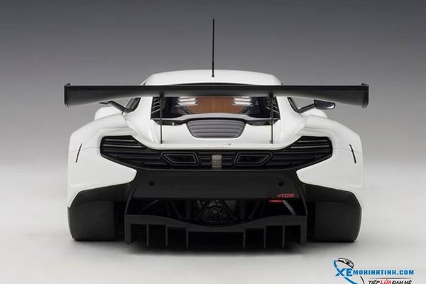 XE MÔ HÌNH McLAREN 650S GT3 (WHITE/BLACK ACCENTS) 1/18 AUTOART