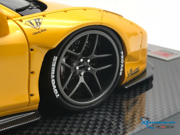 Ferrari 458 LB Roadster Liberty Walk 1:18 (Vàng)