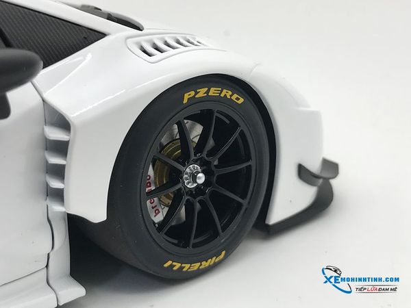 1/18 LAMBORGHINI HURACAN GT3 ( BIANCO ISIS / WHITE )