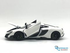 Xe Mô Hình McLaren 675LT 1:24 Welly ( Trắng )