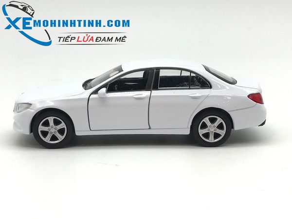 HỘP XE MÔ HÌNH Mercedes-Benz E-Class 2016 WELLY 1:36 (Trắng)