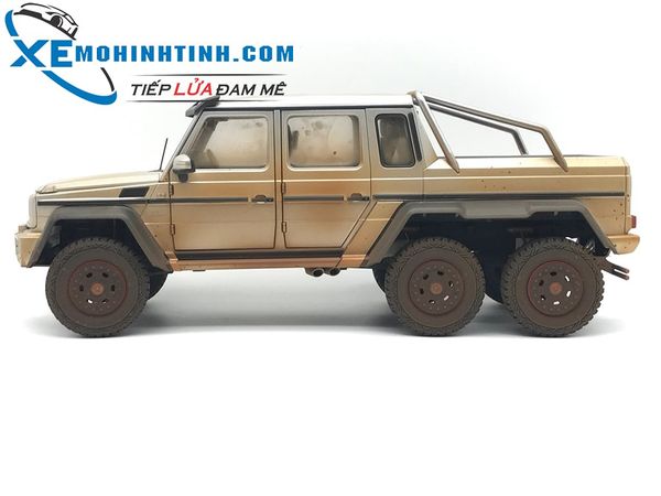 Xe Mô Hình Mercedes-Benz G63 Amg 6X6 1:18 Autoart (Bạc)