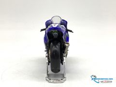 Yamaha Factory Racing 99 1:18 Maisto Xanh