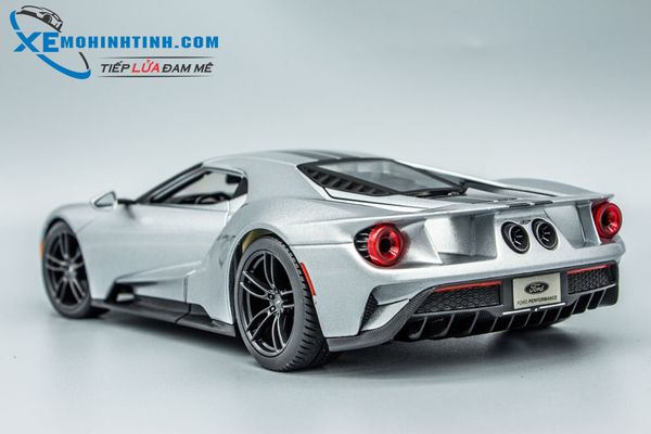 Xe Mô Hình Ford Gt 2017 1:18 Maisto (Bạc)