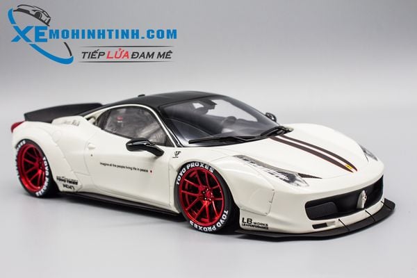 XE MÔ HÌNH FERRARI 458 LB PERFORMANCE 1:18 AGU (TRẮNG)