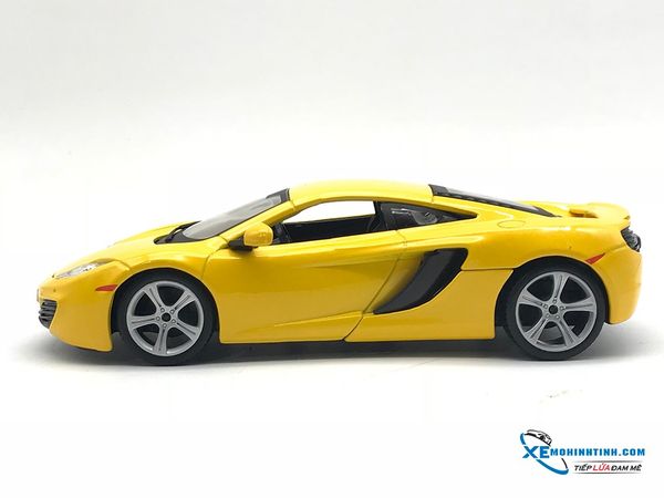 Xe Mô Hình Mclaren 12C 1:24 Bburago ( Vàng )