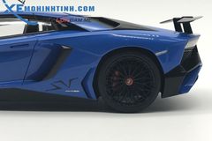 Xe Mô Hình Lamborghini Aventador Lp750-4 Sv 1:18 Autoart (Xanh)