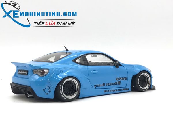 1:18 ROCKET BUNNY TOYOTA 86 (METALLIC SKY BLUE/BLACK WHEELS)