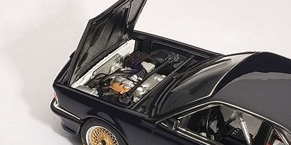 Xe Mô Hình BMW 635 CSI Plain Body Version 1: 43 Autoart ( Đen )