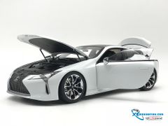 1/18 LEXUS LC500 ( TRẮNG )