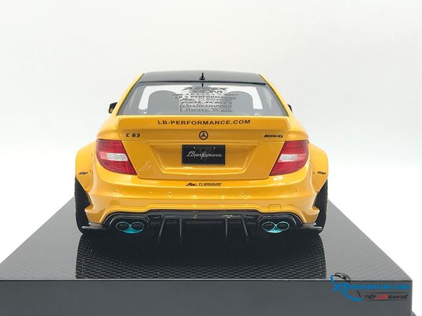 MERCEDES-BENZ C63 LIBERTY WALK VÀNG - ĐẾ CARBON