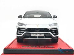 LAMBORGHINI URUS BIANCO / CARUS ( Taigete Wheels) Handmade/Collection MR Model 1/18