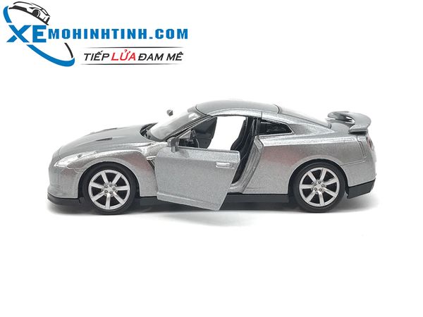 Nissan NISSAN GT-R WELLY 1:36 (Trắng, Xám)