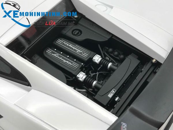 XE MÔ HÌNH LAMBORGHINI GALLARDO LP570 SUPERTROFEO STRADALE 1:18 AUTOART (TRẮNG)