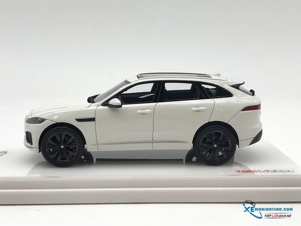 TSM430130 MH TSM-MODEL 1:43 JAGUAR F-PACE POLARIS WHITE