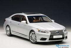 Xe Mô Hình Lexus LS600hl 1:18 Autoart ( Bạc )