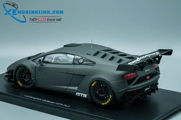 XE MÔ HÌNH LAMBORGHINI GALLARDO GT3 FL2 2013 1:18 AUTOART (XÁM)