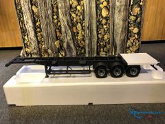 Sattelau Flieger/Trailer (78 x 17 x 24 cm) NZR 1:18