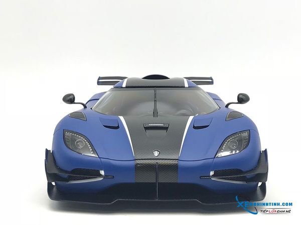 1:18 KOENIGSEGG ONE : 1 ( Xanh )