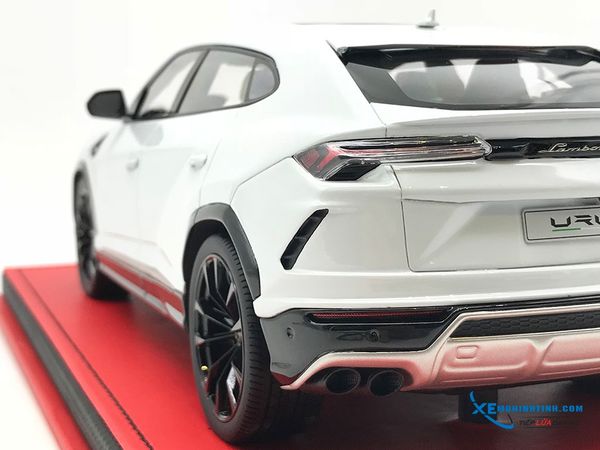 LAMBORGHINI URUS BIANCO / CARUS ( Taigete Wheels) Handmade/Collection MR Model 1/18