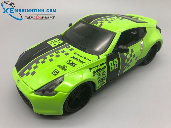 Xe Mô Hình Nissan 370Z 2009 1:24 Maisto (Xanh)