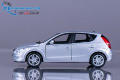 Xe Mô Hình Hyundai I30 1:24 Welly (Bạc)