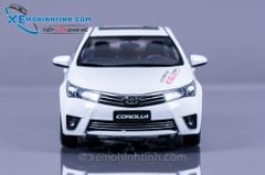 XE MÔ HÌNH TOYOTA COROLLA 2014 1:18 PAUDI (TRẮNG)