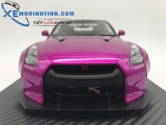 1:18 ONE MODEL NISSAN GTR R35 LB WORKS IN MATTE BLACK LIBERTY WALK ( HỒNG )