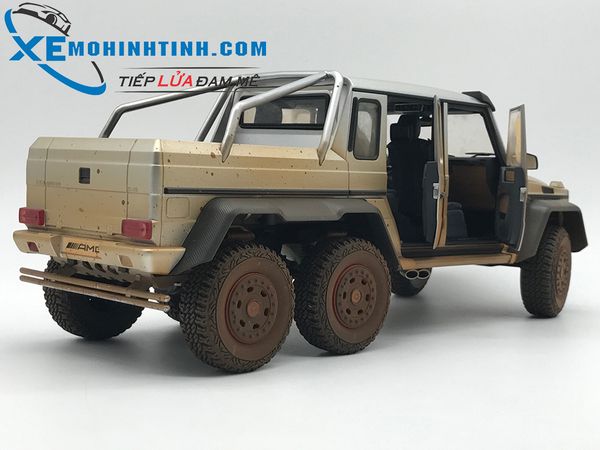 Xe Mô Hình Mercedes-Benz G63 Amg 6X6 1:18 Autoart (Bạc)