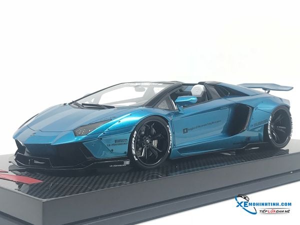 Lamborghini Aventador Liberty Walks Roadster Super S 1:18 (Xanh)